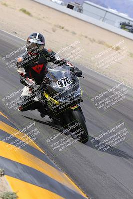 media/Nov-05-2022-SoCal Trackdays (Sat) [[f8d9b725ab]]/Turn 15 Inside (145pm)/